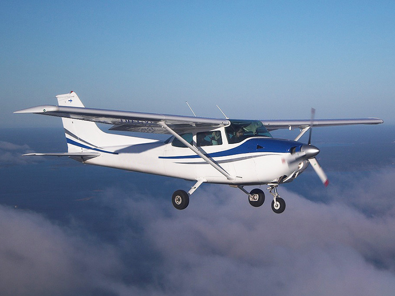 Cessna 172 РІ РїРѕР»С‘С‚Рµ